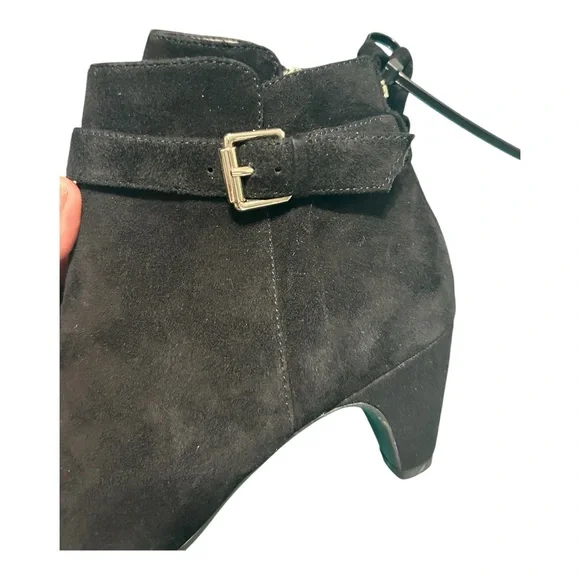 Sam Edelman, Mandi, Black Ankle Booties with Curved Heel - Picture 3 of 8